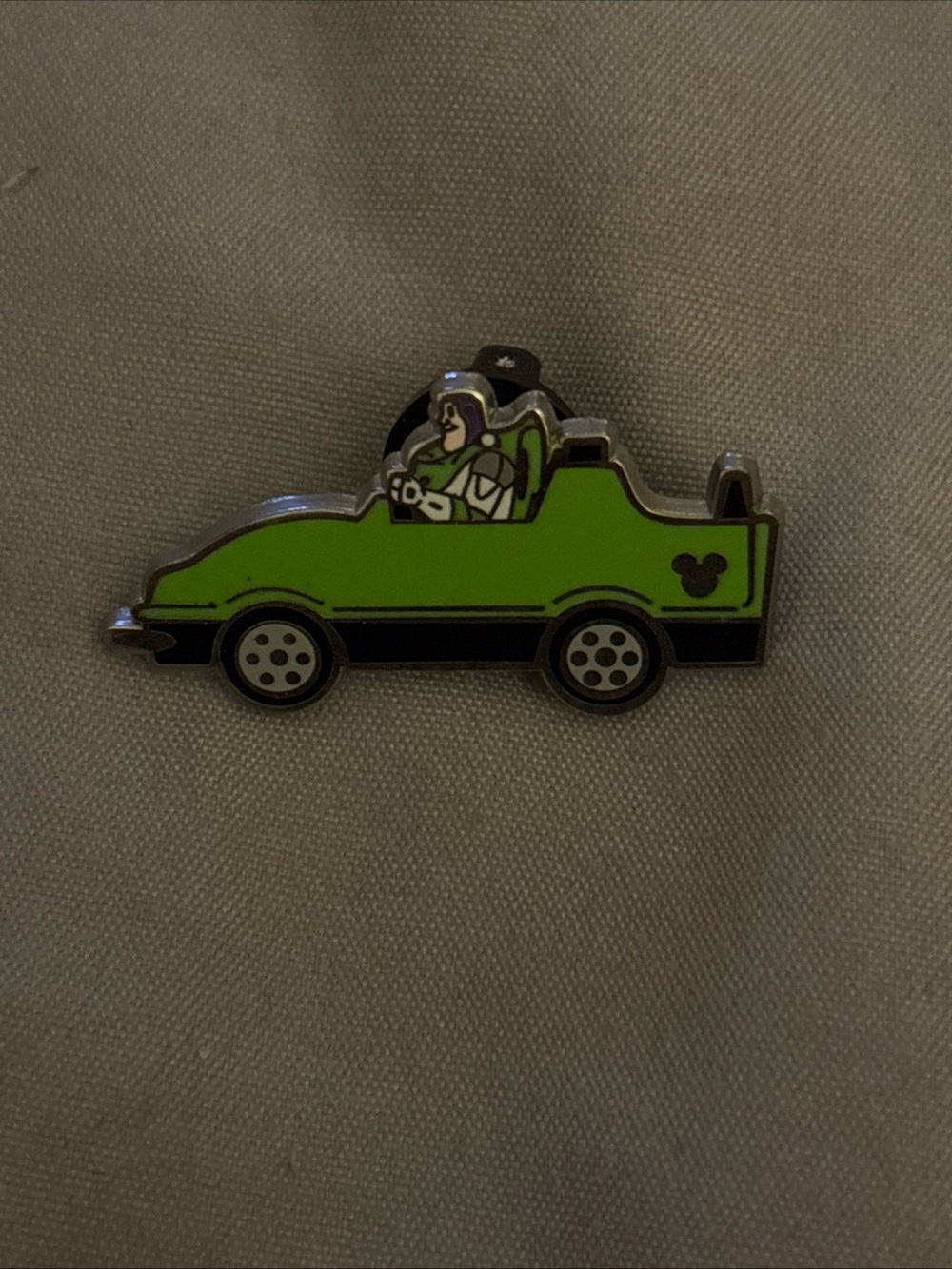 2008 Disney Hidden Mickey Series Green Buzz Lightyear Car Pin